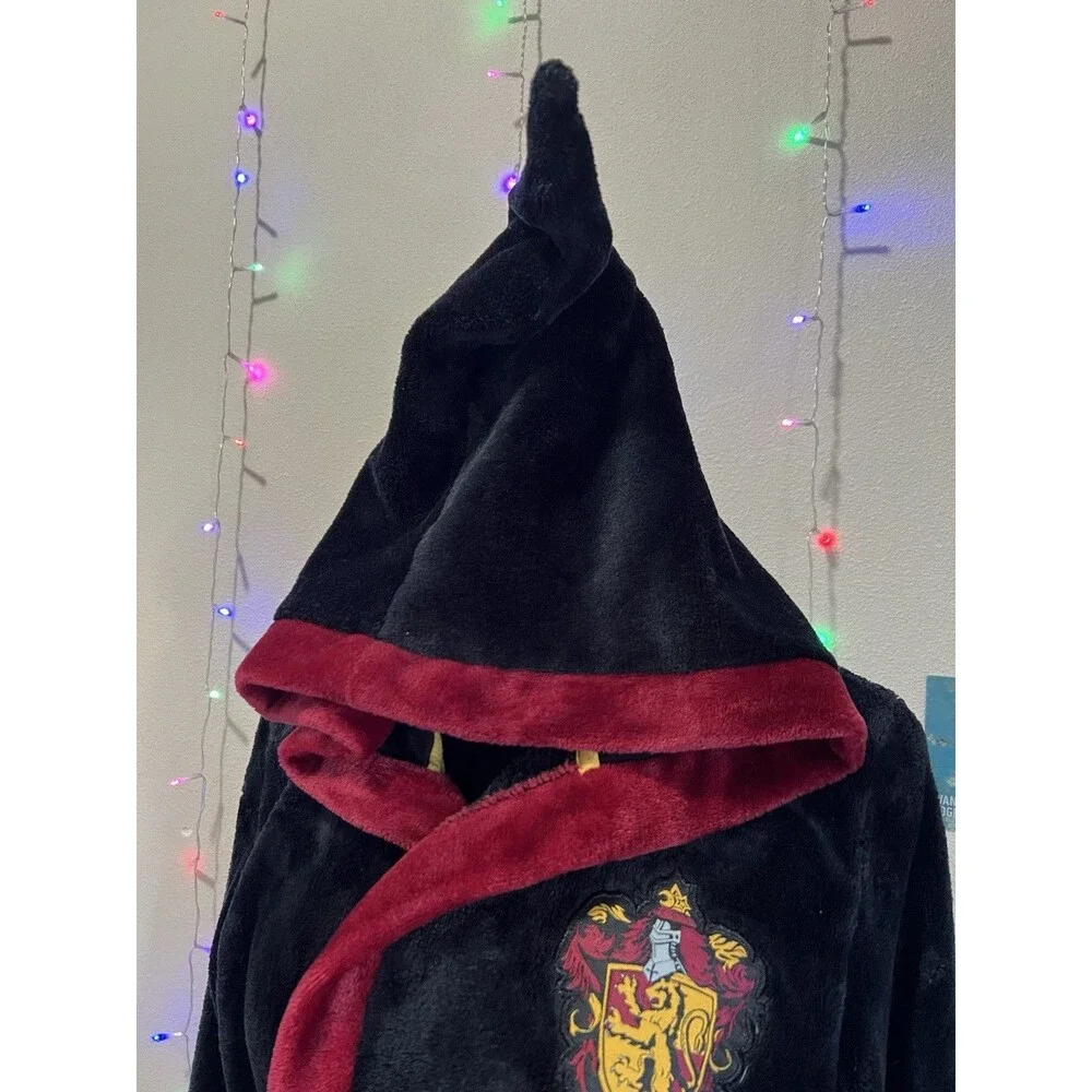 Harry Potter Bath Robe (Youth 14) Wizarding World Gryffindor Polyester